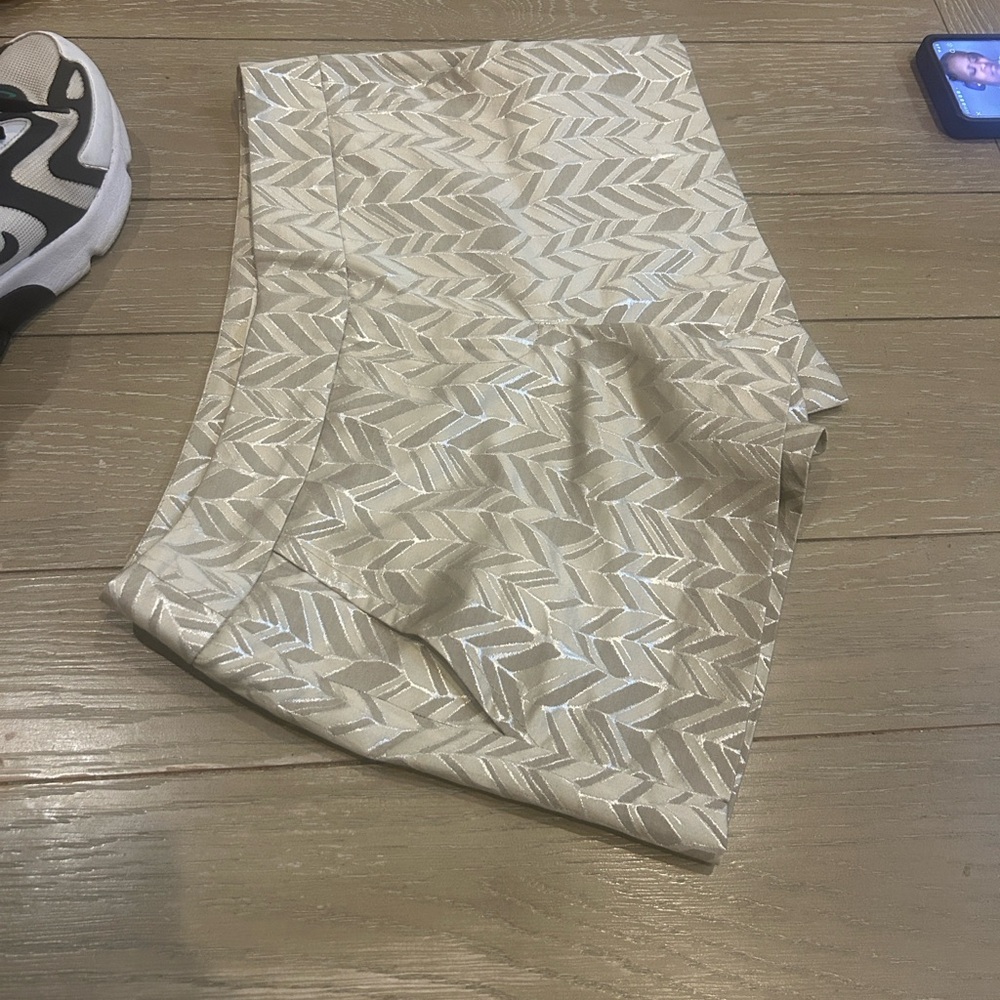 Beige Patterned Skirt - Picture 4 of 5